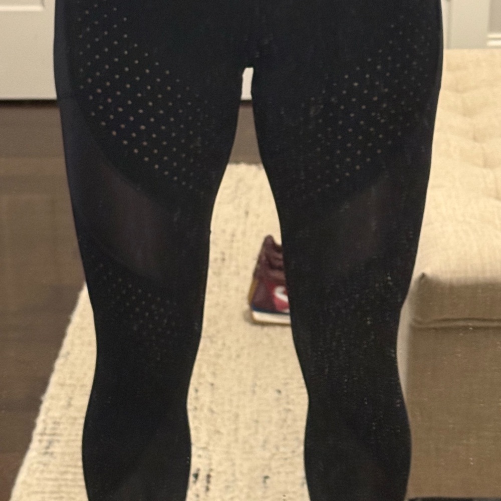 Lululemon Black Perforated Mesh Leggings Size 4